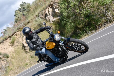 Royal Enfield Meteor 350 2021 Prueba 022
