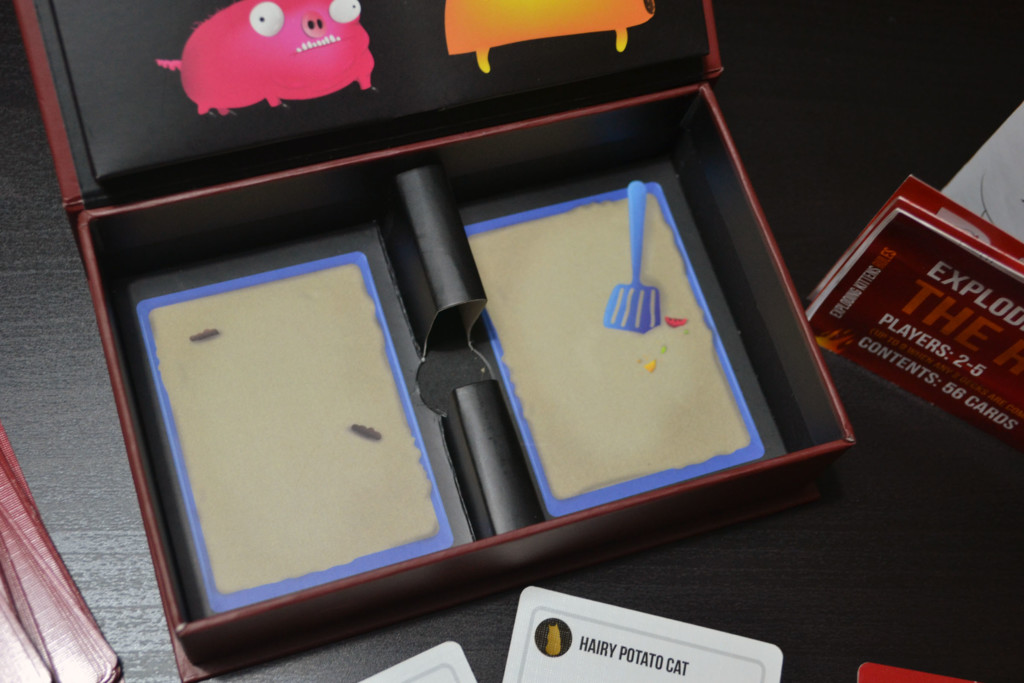 Exploding Kittens, anécdota del arenero de gatos