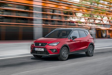 Seat Arona 02