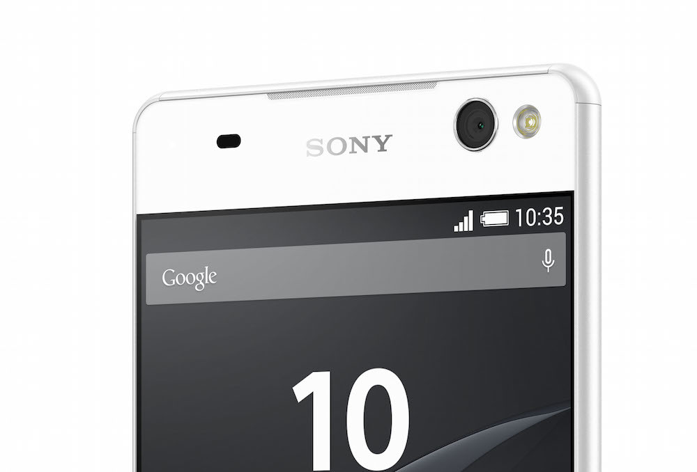 02 Xperia C5 Ultra Group White