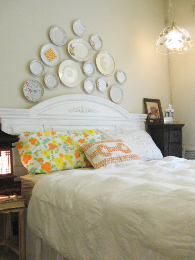 Apartment Awesome Hanging Wall Plates Ideas In Lovely Bedroom With Bedroom Wall Hanging Ideas