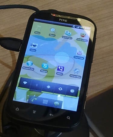 Aparecen en la red imágenes del nuevo HTC Amaze 4G (Ruby)
