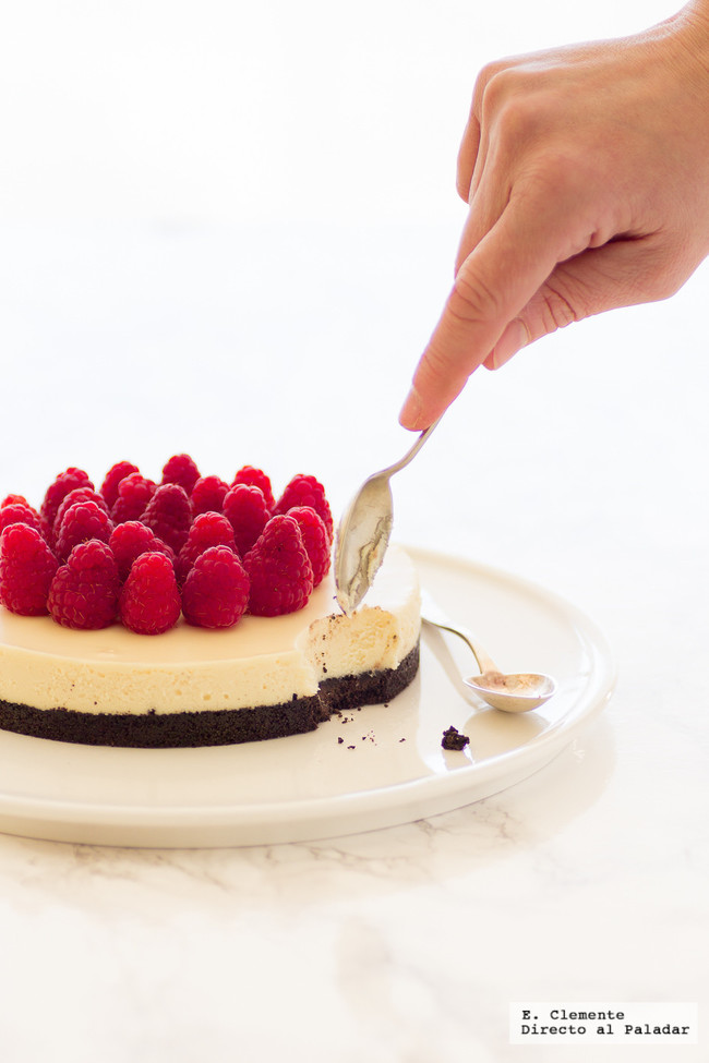 Tarta de galletas Oreo y chocolate blanco