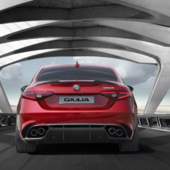 A La Venta La Versi 243 N M 225 S R 225 Pida Y Ligera Del Alfa Giulia
