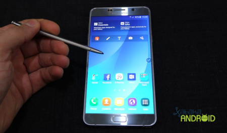 Samsung responde al "problema" del stylus no reversible del Galaxy Note 5