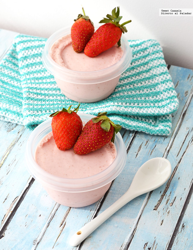Mousse Chocolate Blanco Y Fresas