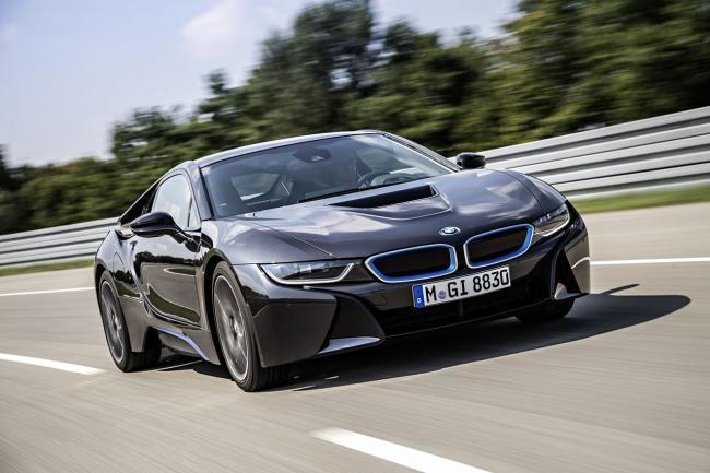 bmw dobla la obtención del i8 debido a  la petición
