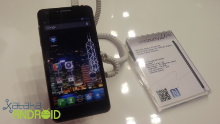 Toma de contacto con la línea One Touch de Alcatel