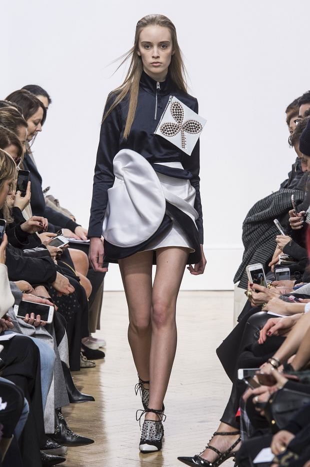 J W Anderson Women Autumn Fall Winter 2016 Lfw16
