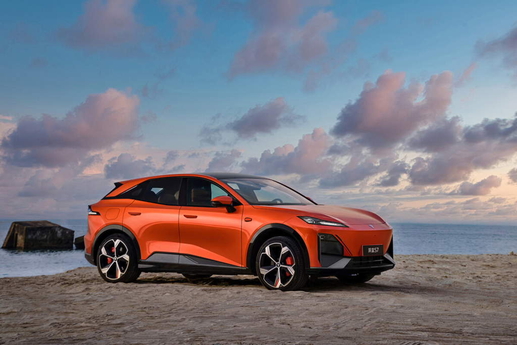 Changan promete carros elétricos com baterias de estado sólido e mais autonomia do que diesel ainda para este ano