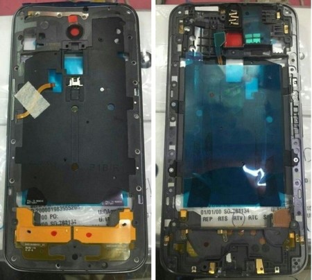 Moto X 2015 muestra su trasera con un extraño hueco... ¿para el sensor de huellas dactilares?