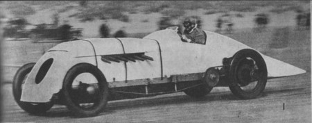 1280px-parry_thomas_and_babs,_pendine,_april_1926_(our_generation,_1938).jpg