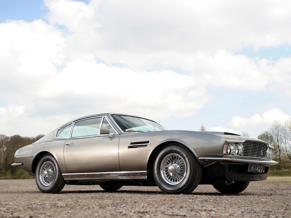 Aston Martin DBS