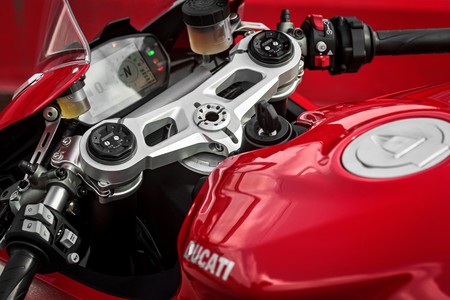 Ducati Panigale V2 2020 043