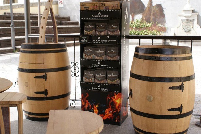 Recicladecoración: muebles y complementos hechos con barriles de vino