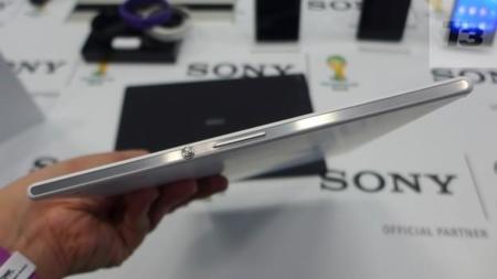 Sony prepara Xperia Z3 Tablet Compact, tal y como refleja el manual de un altavoz BT de la compañía