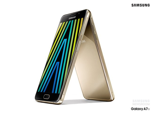 Samsung Galaxy A7 Press