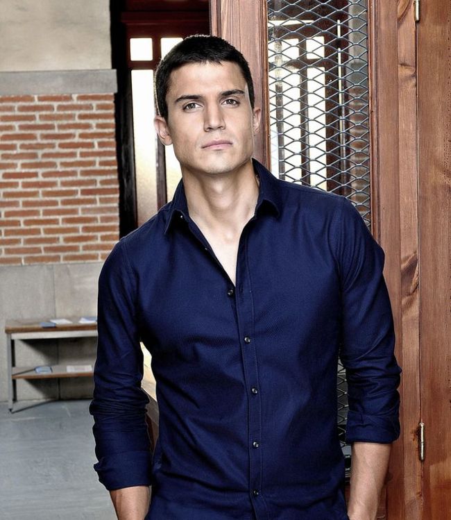 Alex González
