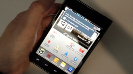 LG Optimus Vu: veamos al gigante 4:3 de LG en primer plano