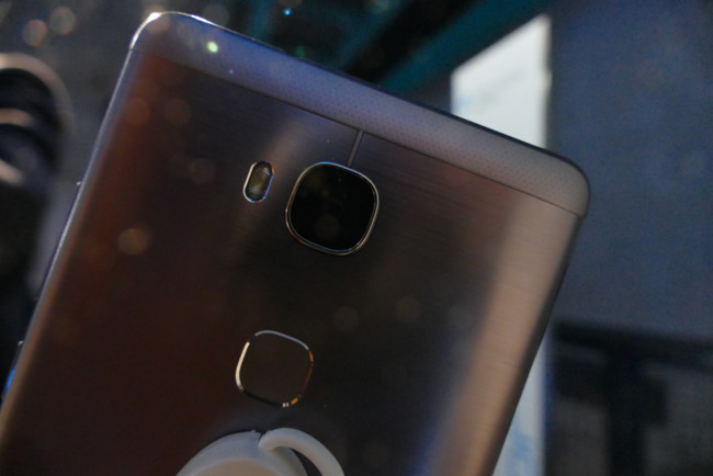 Honor 5x 4