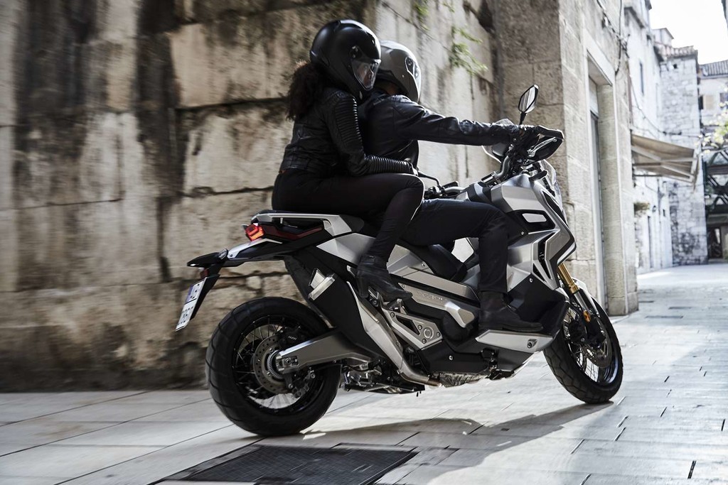 Honda X Adv 2017 6
