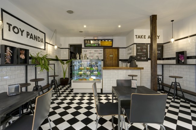 Local Interior Frontal 20151110 Celia De Coca 017 Alta Res