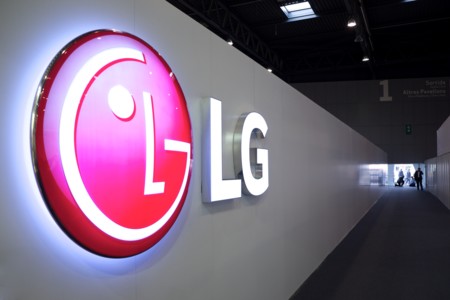 Mirando dentro del hueco secreto del LG G5: para qué sirve y qué esperar de su magic slot