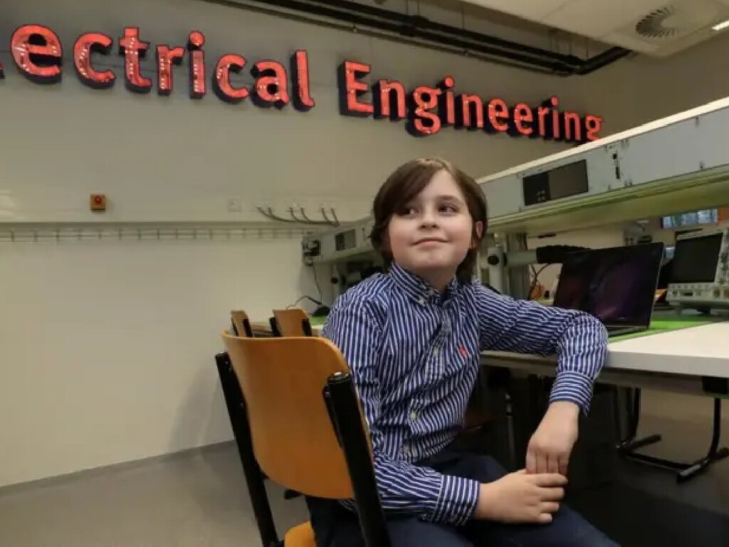 Com apenas 15 anos de idade, jovem prodígio belga já têm mestrado e doutorado em física quântica, e quer criar super-humanos