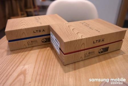 Samsung Galaxy S4 LTE-Advanced se filtra en imágenes "unboxing"