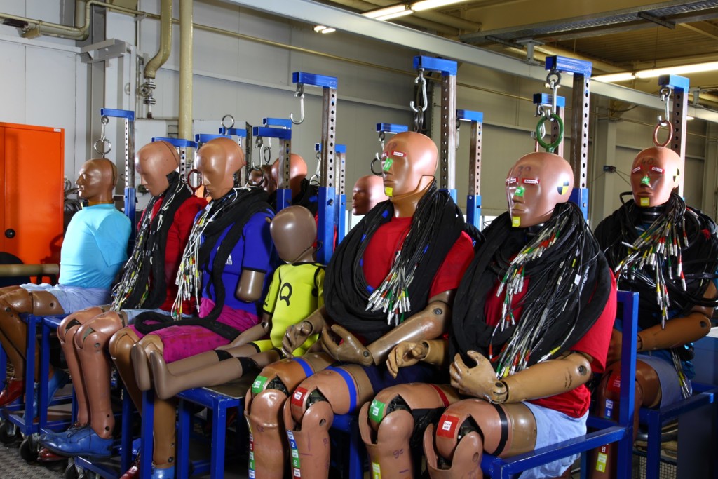 Ford Crash Test 01