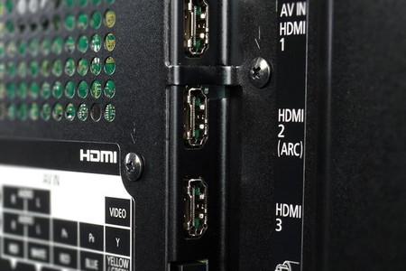 HDMI 2.1 viene también con un mejorado eARC (Enhanced Audio Return Channel)