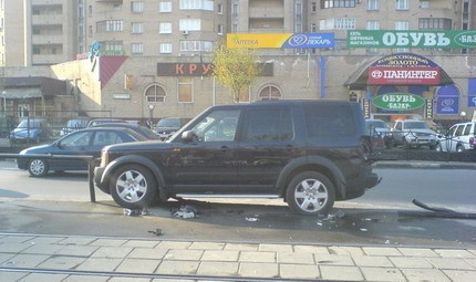 Land Rover Discovery empalado