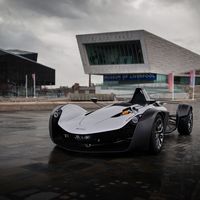 El BAC Mono se vuelve aún más extremo con 332 CV para 570 kg y un precio de casi 200.000 euros