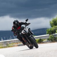 Las nuevas patentes de KTM y Husqvarna muestran un radar delantero que se ajustaría a las Duke, Svartpilen y Vitpilen