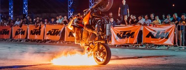¿Sabes cómo es una moto de stunt? Te explicamos cuál es su preparación con la KTM 250 Duke de Rok Bagoroš