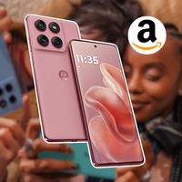 Celular Motorola con gran relación calidad-precio y pantalla de un gama alta. Tiene carga ultrarrápida y hasta 16 GB de RAM 