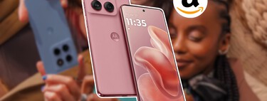 Celular Motorola con gran relación calidad-precio y pantalla de un gama alta. Tiene carga ultrarrápida y hasta 16 GB de RAM 