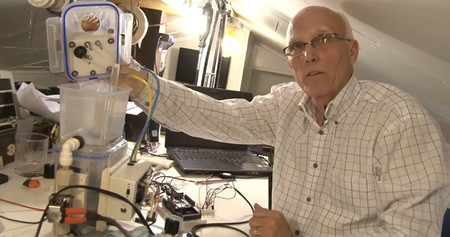 Un sistema acuapónico controlado por Arduino