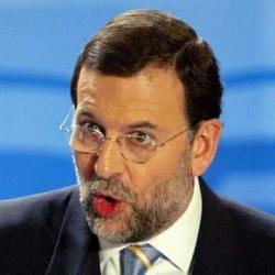 Rajoy promete rebaja fiscal a las mujeres trabajadoras