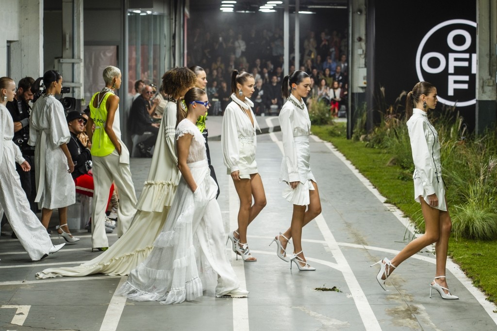 Foto de Off-White primavera 2019 (70/74)
