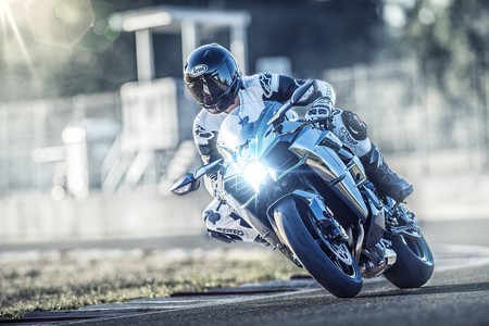 Kawasaki Ninja H2 2019 11