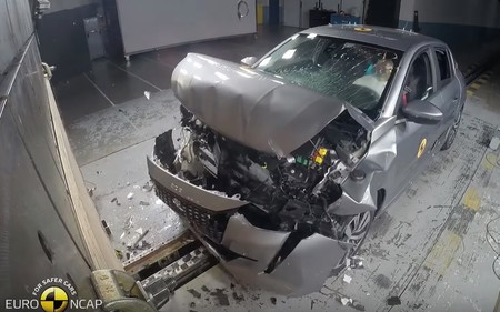 La última tanda Euro NCAP deja al BMW Serie 1 y Serie 3 por las nubes y quita la máxima puntuación al Peugeot 208
