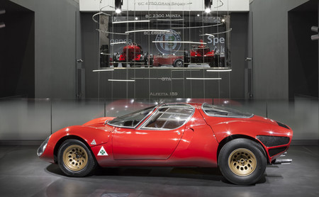 Alfa Romeo 33 Stradale