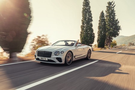 El nuevo Bentley Continental GT Convertible está listo para devorar continentes enteros