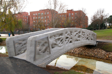 Alcobendas tiene el primer puente peatonal del mundo impreso en 3D 