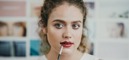 YouTube trabaja en una herramienta de realidad aumentada que te permite probar maquillaje