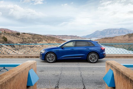 Audi Q8 E Tron 072