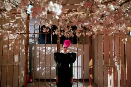 Lacroix para Schiaparelli, o cómo el surrealismo también puede ser barroco