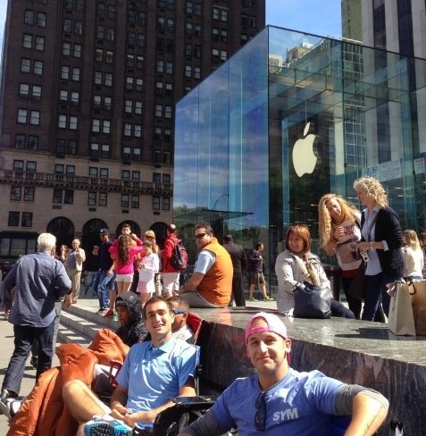 cola apple store quinta avenida nueva york manhattan estados unidos nuevo iphone