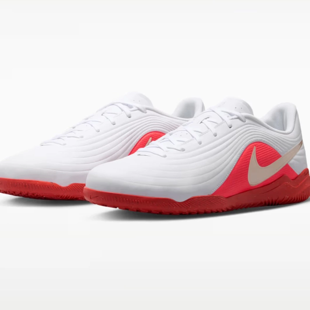 Nike Tiempo Maestro Club para pista cubierta